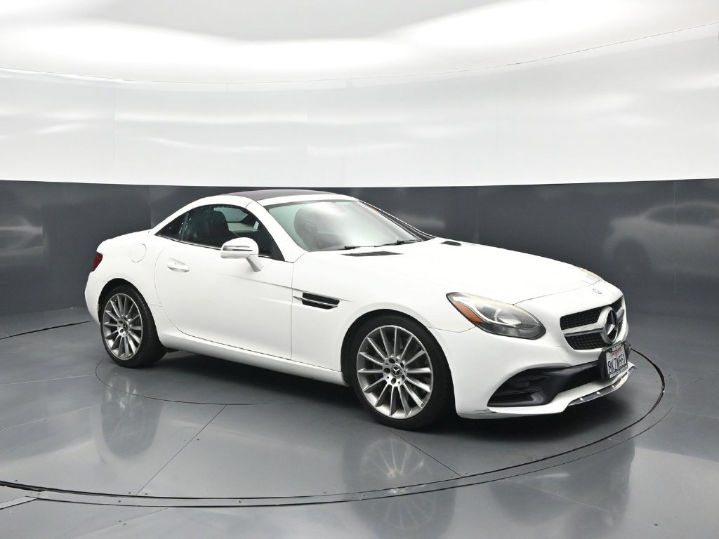 Used 2017 Mercedes-Benz SLC 300 image 51