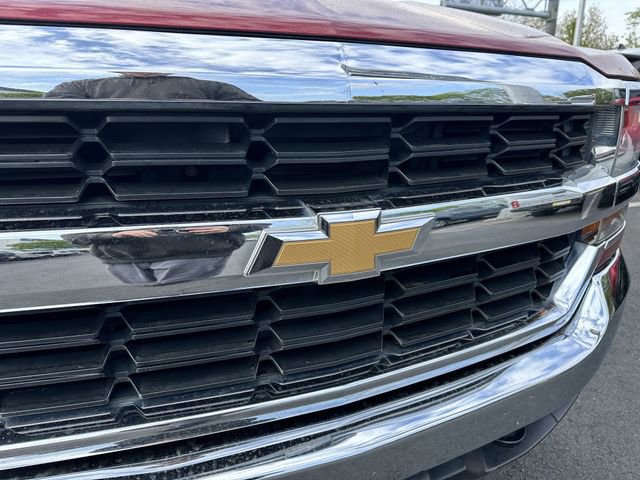 Used 2018 Chevrolet Silverado 1500 LT w/ All Star Edition AWD/4WD image 11