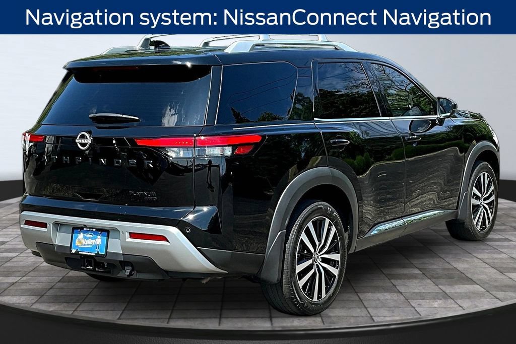 Used 2023 Nissan Pathfinder Platinum AWD/4WD image 6