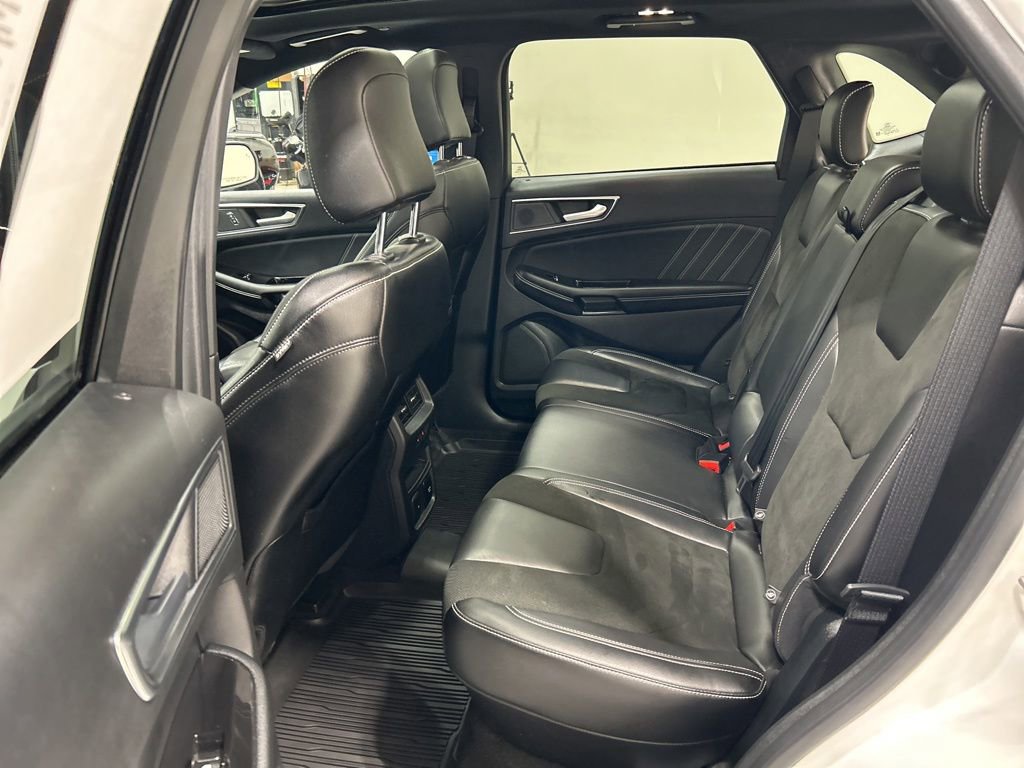 Certified 2020 Ford Edge ST w/ Equipment Group 401A AWD/4WD image 29