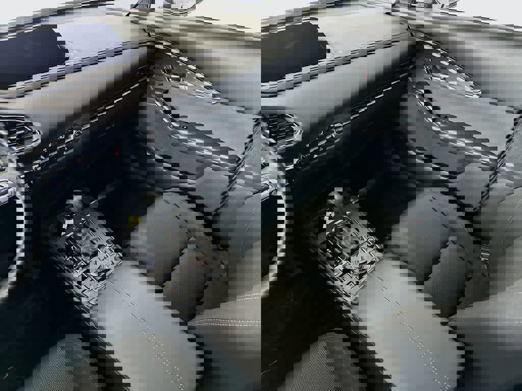 Used 2022 MAZDA CX-30 AWD 2.5 S image 18