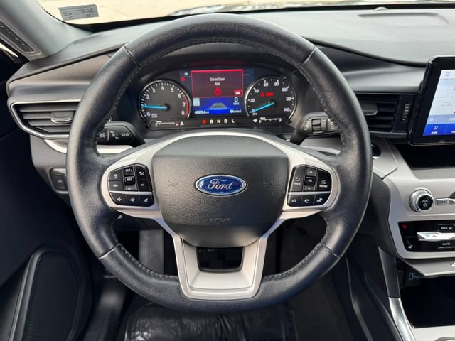 Certified 2022 Ford Explorer XLT w/ Equipment Group 202A AWD/4WD image 21