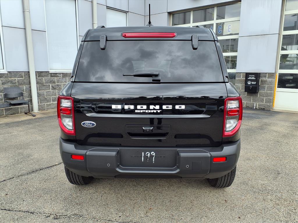 Certified 2025 Ford Bronco Sport Outer Banks w/ Outer Banks Tech Package+ image 5