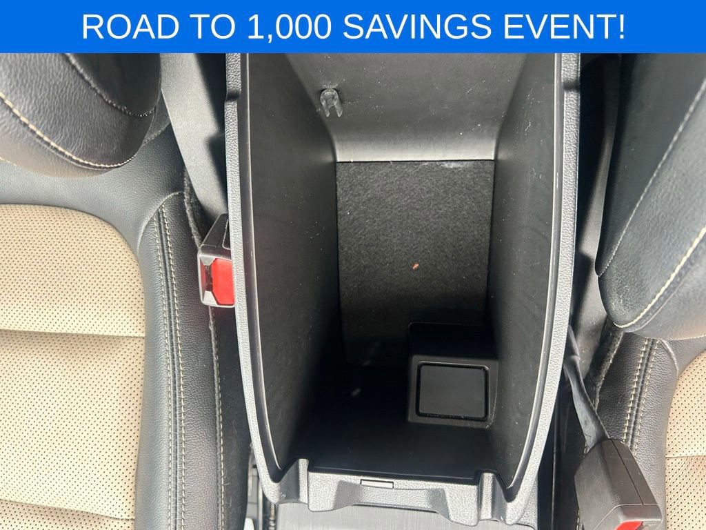 Certified 2022 Ford Escape Titanium w/ Titanium Elite Package image 24