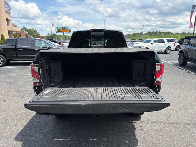 Used 2020 Nissan Titan PRO-4X w/ Pro-4x Convenience Package AWD/4WD image 14