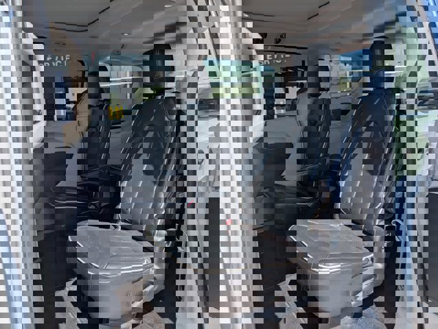 Used 2023 Chrysler Pacifica Limited image 27