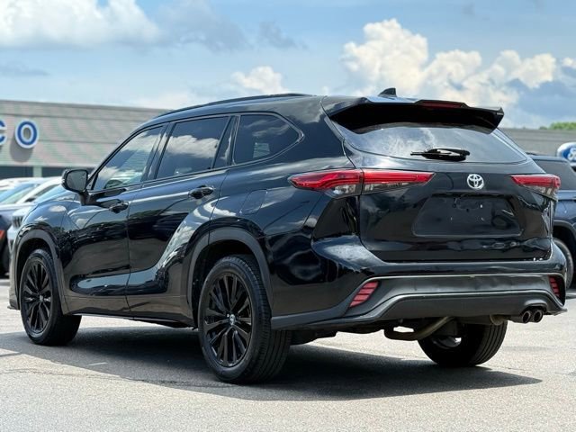 Used 2022 Toyota Highlander XSE image 7