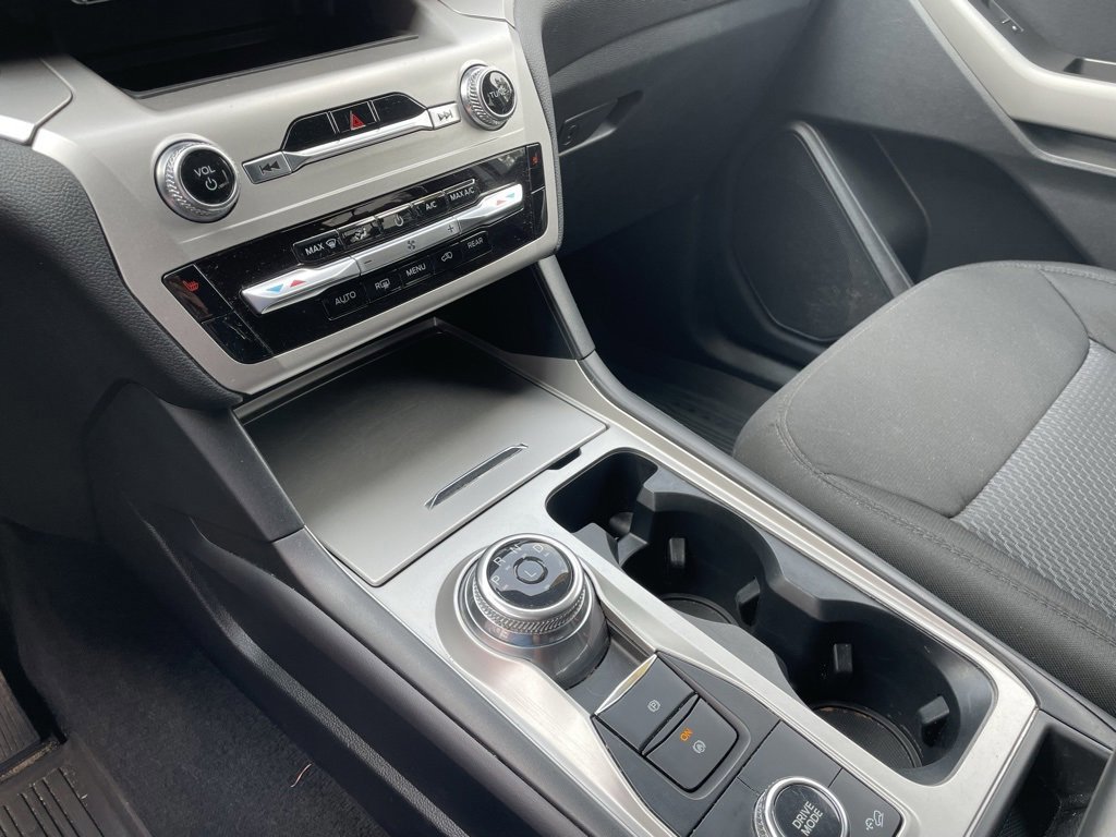 Certified 2022 Ford Explorer XLT image 13