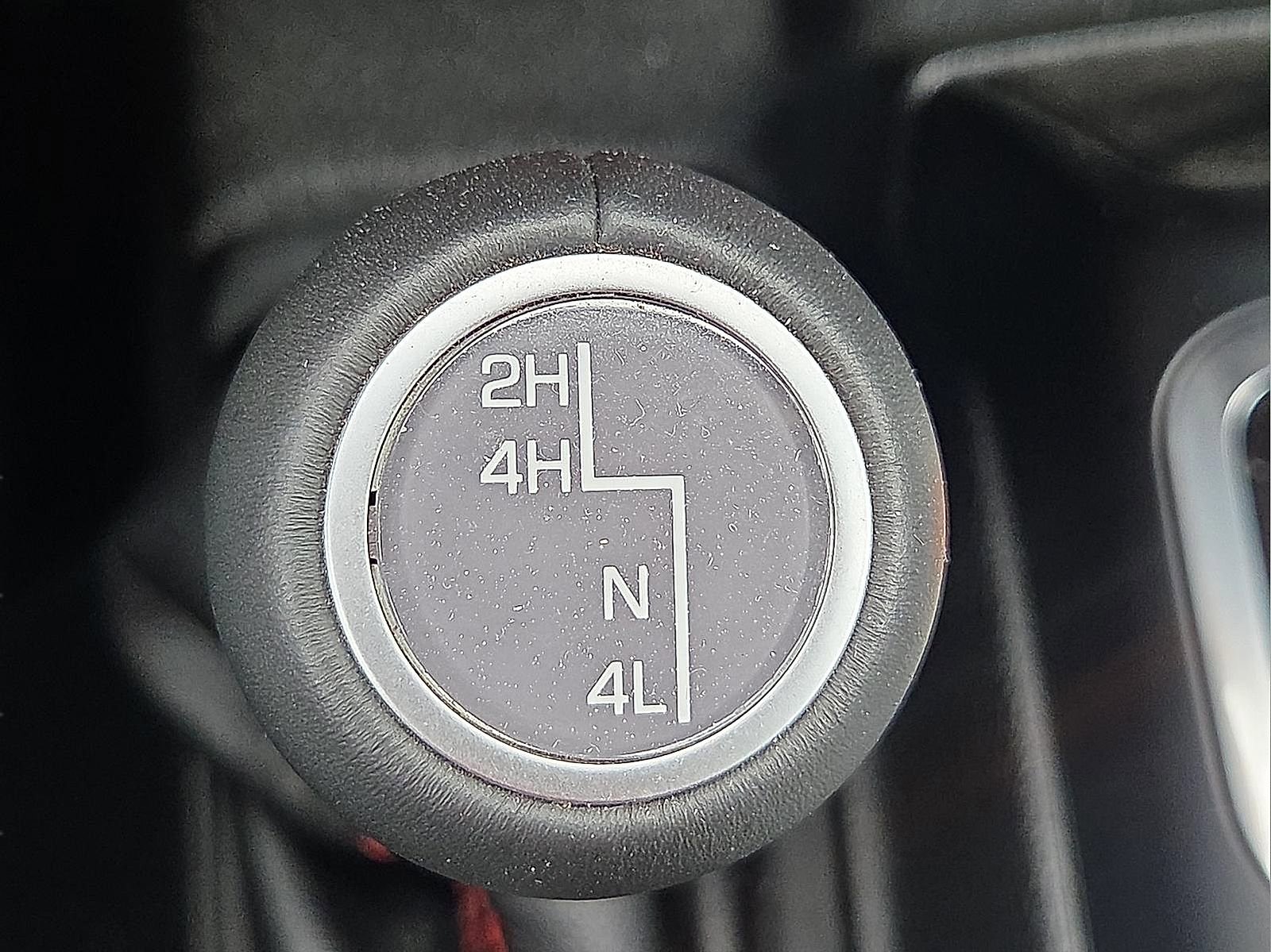 Used 2023 Jeep Gladiator Rubicon w/ LED Lighting Group AWD/4WD image 18