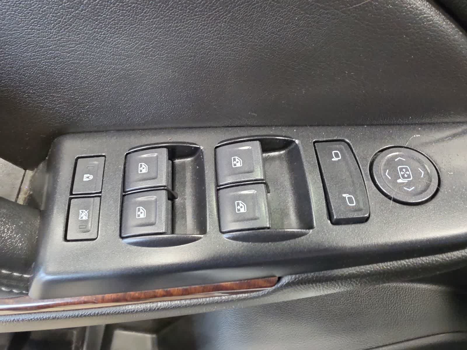 Used 2019 GMC Yukon SLE w/ Convenience Package AWD/4WD image 15