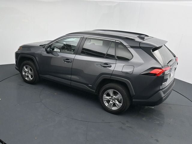 Used 2025 Toyota RAV4 LE AWD/4WD image 27