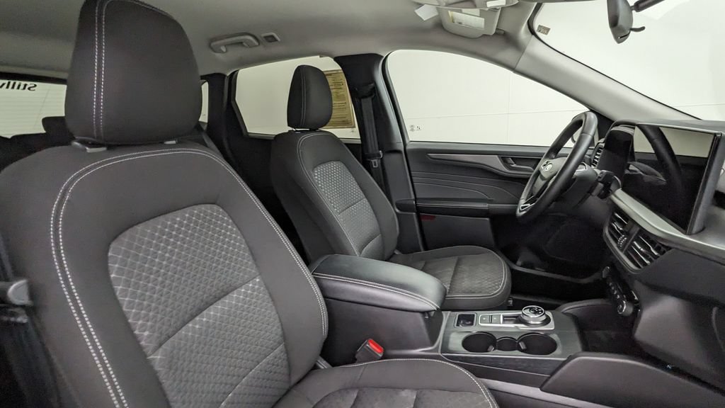 Certified 2023 Ford Escape Active w/ Tech Pack #1 AWD/4WD image 37