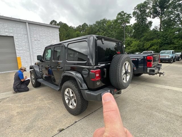 Used 2021 Jeep Wrangler Unlimited Sahara AWD/4WD image 9