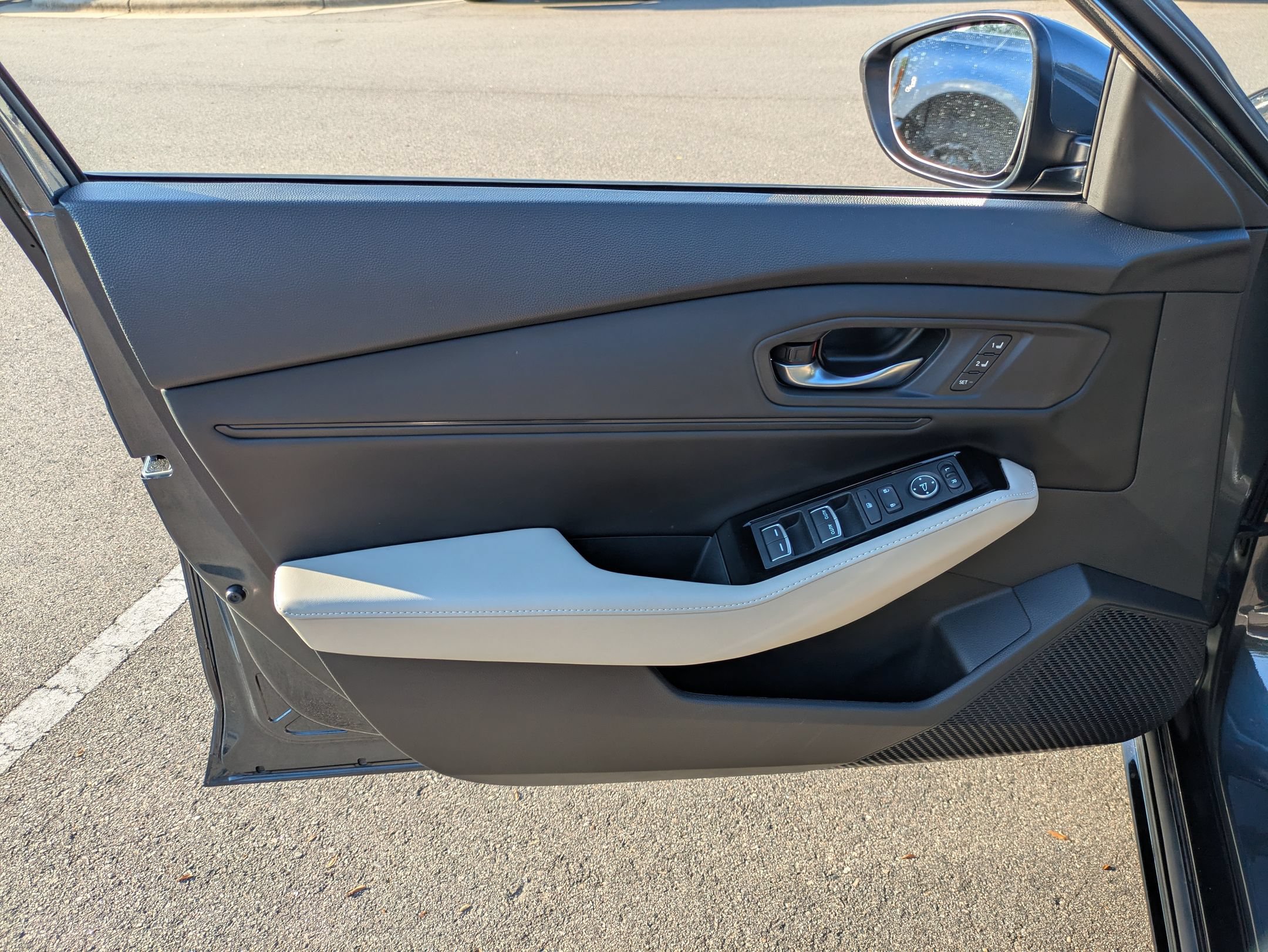 Used 2024 Honda Accord Touring image 15