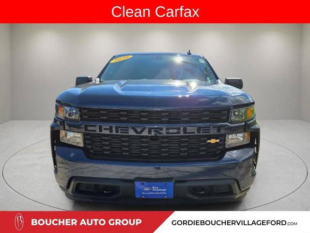 Used 2020 Chevrolet Silverado 1500 Custom w/ Custom Value Package AWD/4WD image 2