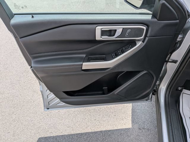 Certified 2023 Ford Explorer XLT AWD/4WD image 6