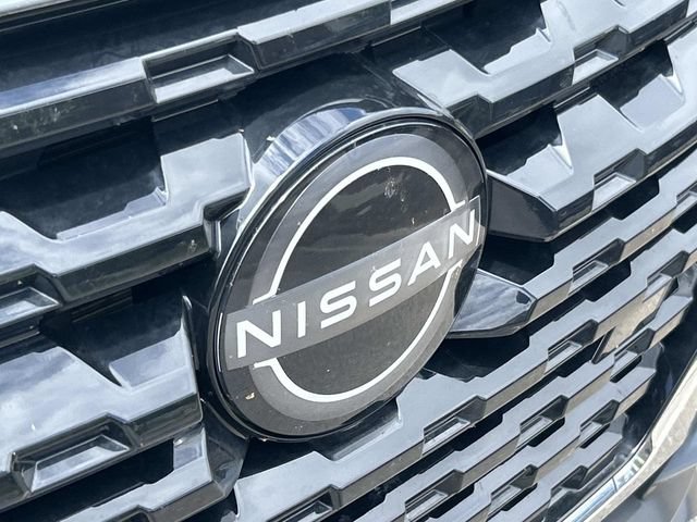 Used 2023 Nissan Kicks SV FWD image 5