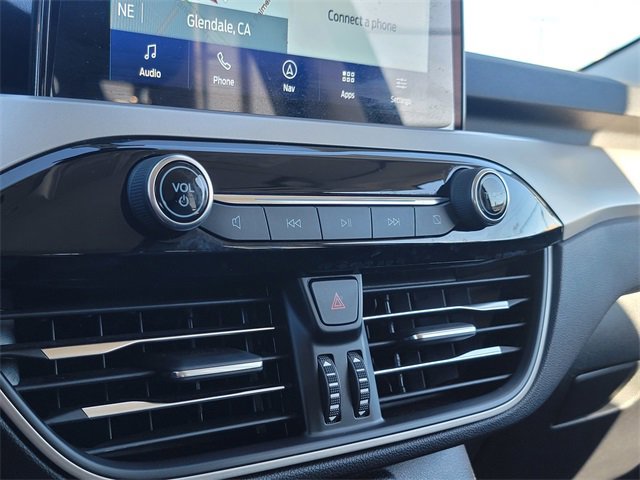 Certified 2022 Ford Escape SEL image 21