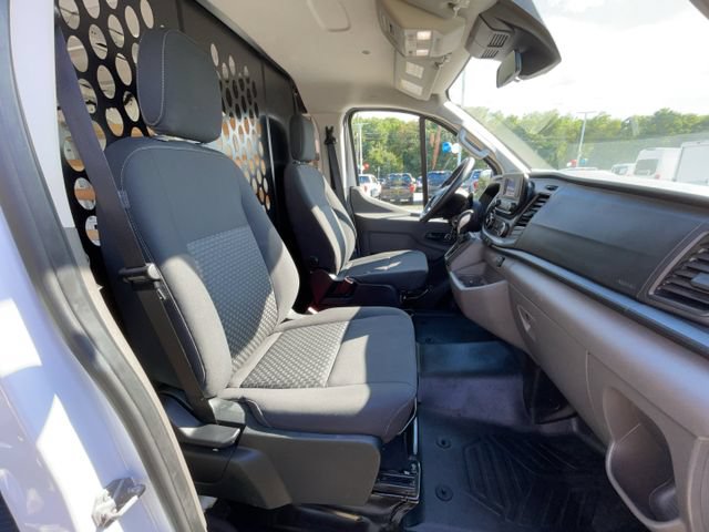 Certified 2025 Ford Transit 250 Low Roof w/ Exterior Upgrade Package RWD image 28