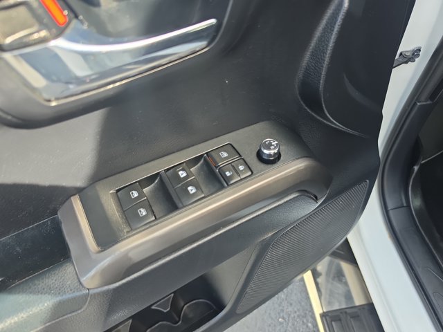 Used 2018 Toyota Tacoma TRD Sport RWD image 19