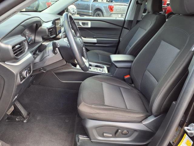 Certified 2023 Ford Explorer XLT image 7