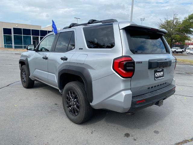 Used 2025 Toyota 4Runner SR5 AWD/4WD image 5