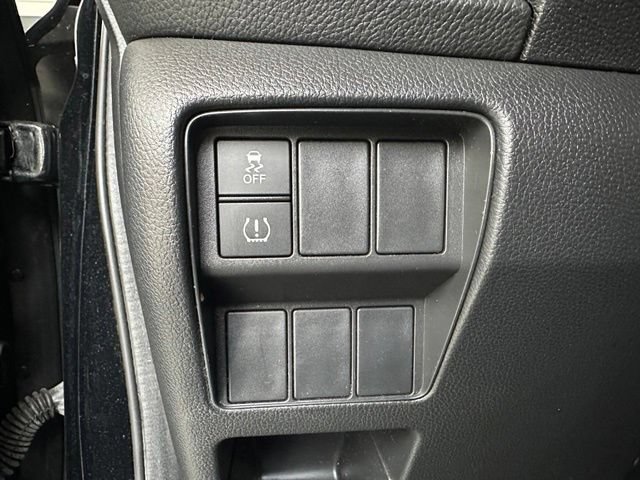 Used 2017 Honda CR-V LX image 22