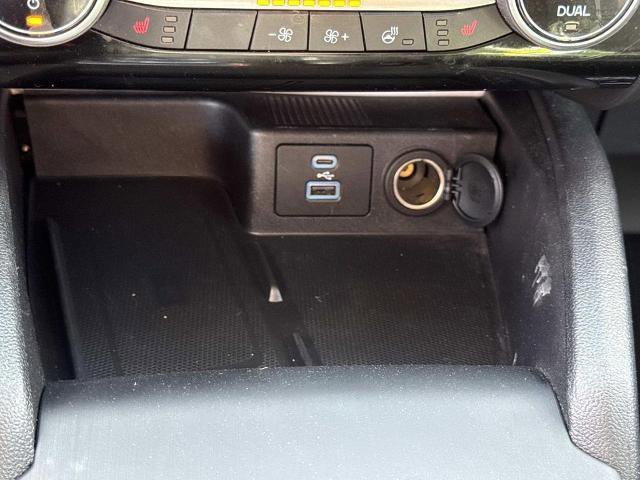 Certified 2022 Ford Escape SEL w/ Technology Package image 25