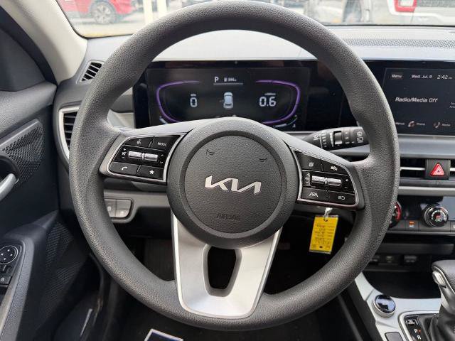 Used 2026 Kia Seltos LX FWD image 15