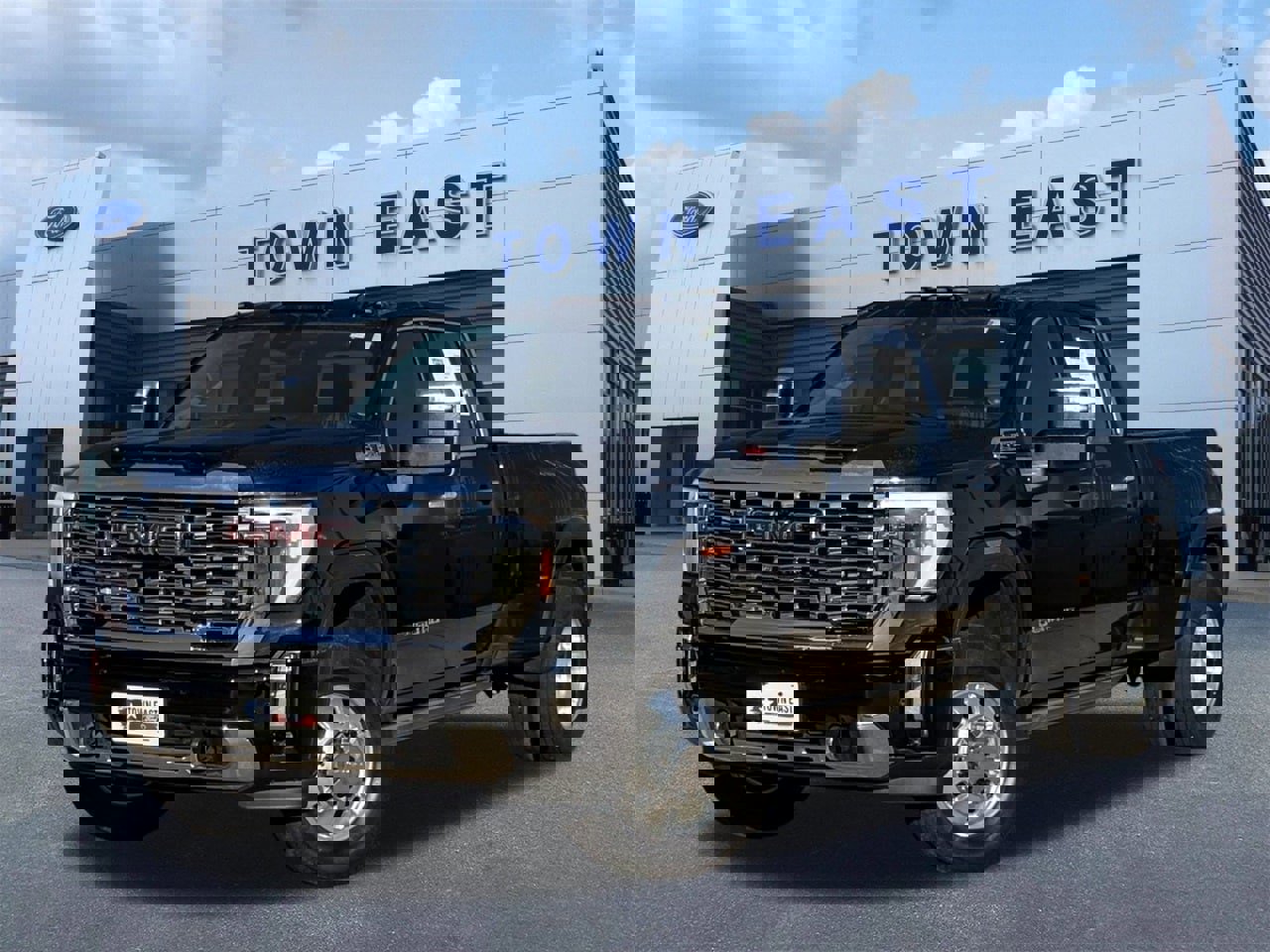 Used 2024 GMC Sierra 3500 Denali w/ Denali Reserve Package