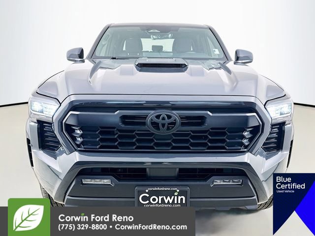 Used 2024 Toyota Tacoma TRD Sport AWD/4WD image 2