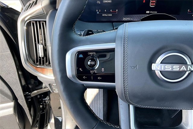 Used 2025 Nissan Armada Platinum Reserve image 16