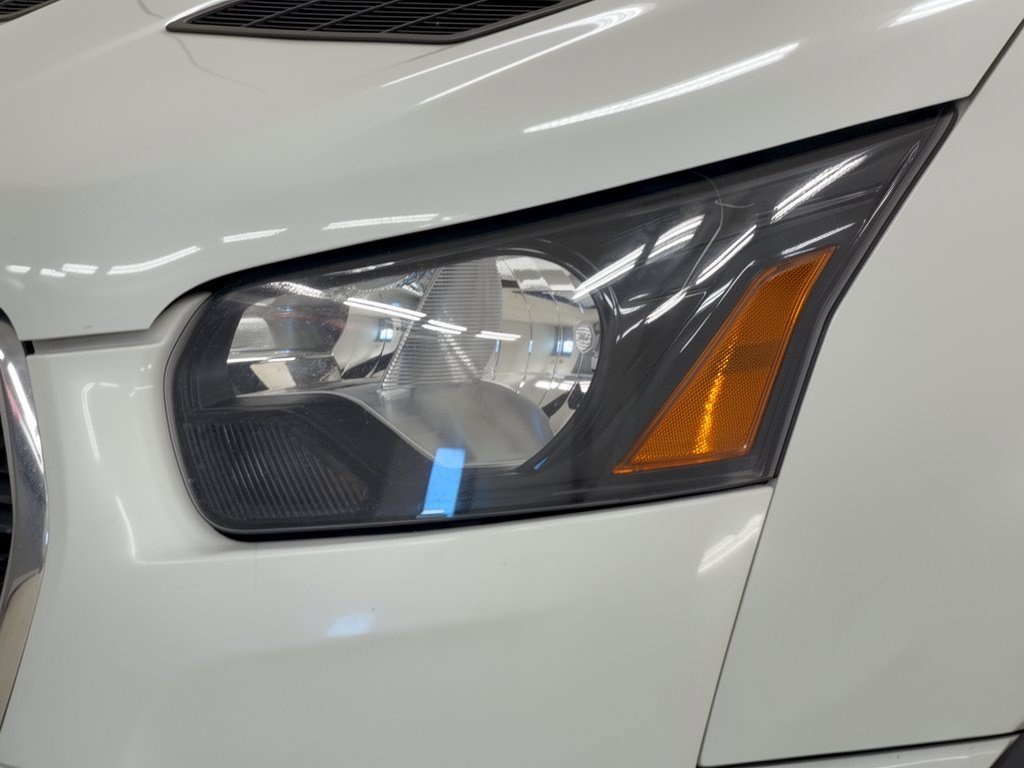 Certified 2025 Ford Transit 350 XLT RWD image 9