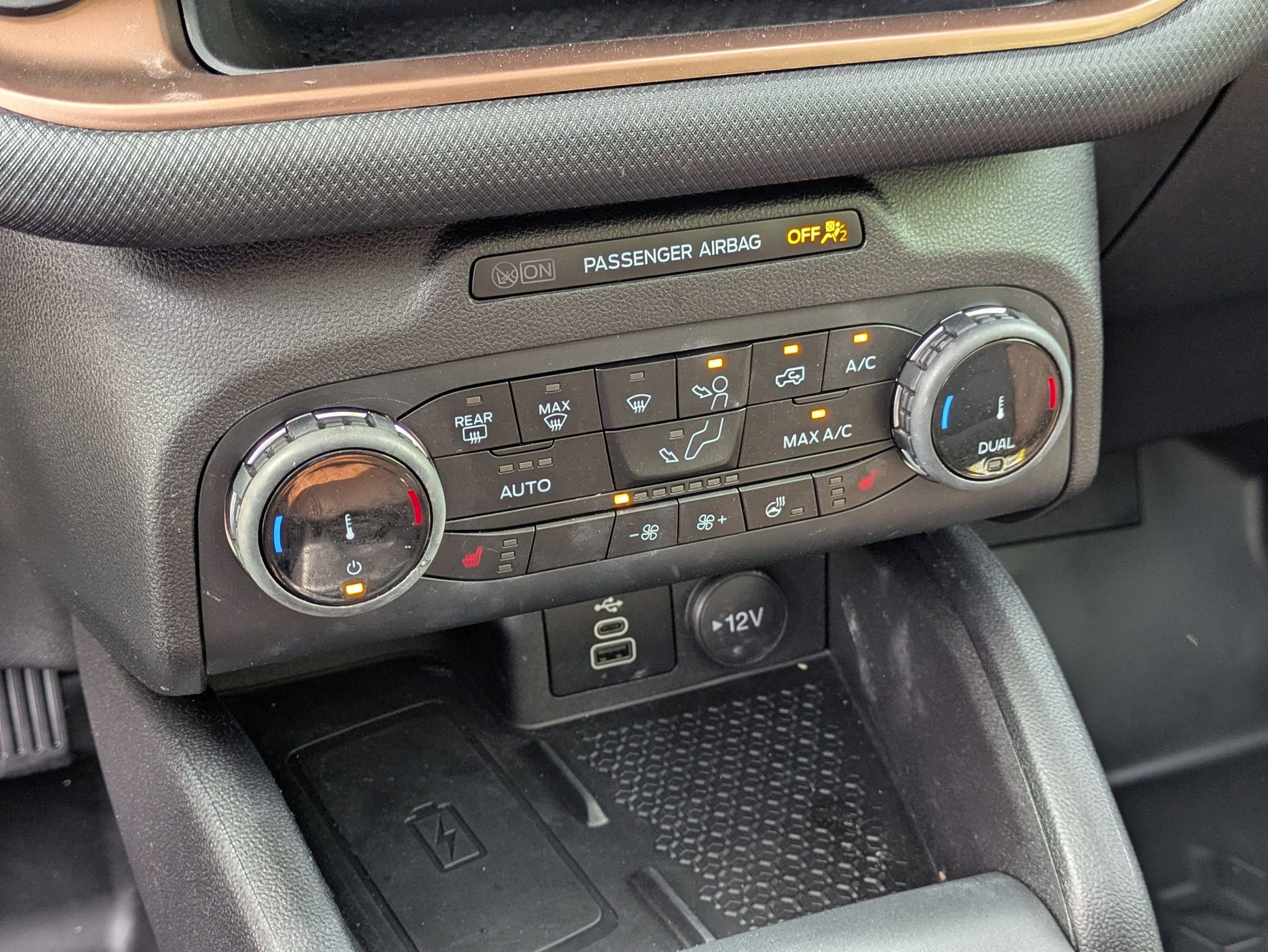 Certified 2024 Ford Bronco Sport Badlands w/ Premium Package image 25