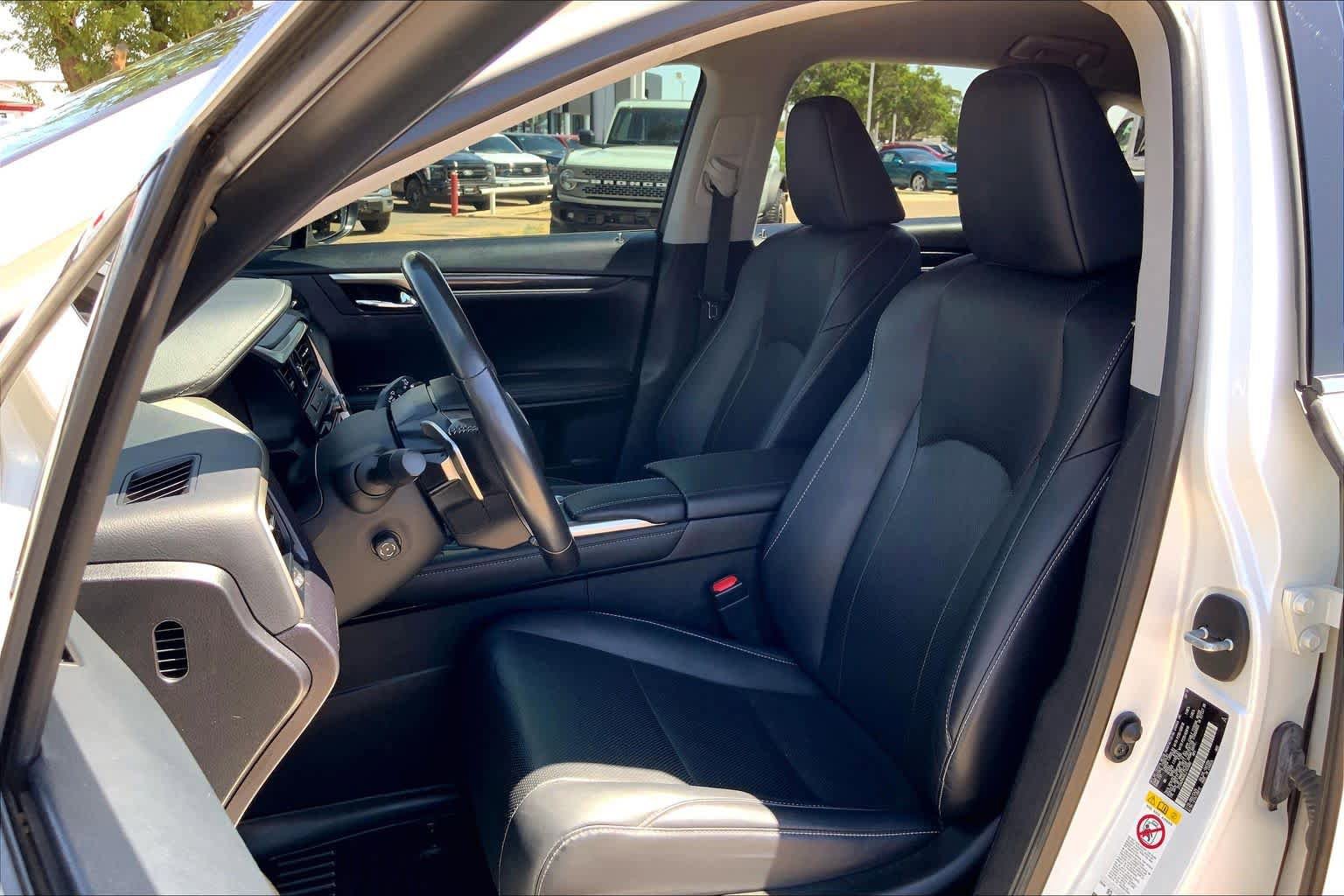 Used 2020 Lexus RX 350 FWD w/ Accessory Package image 8