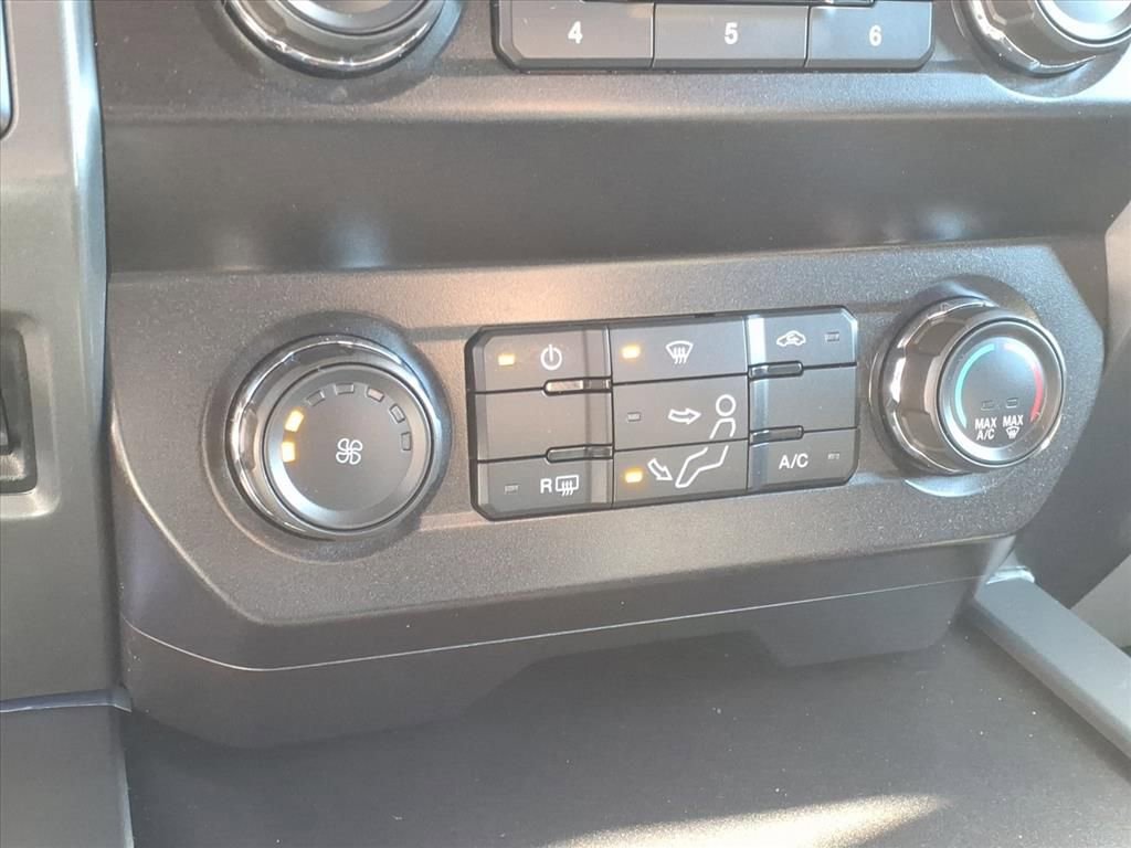 Certified 2020 Ford F250 XLT w/ Tremor Off-Road Package image 23