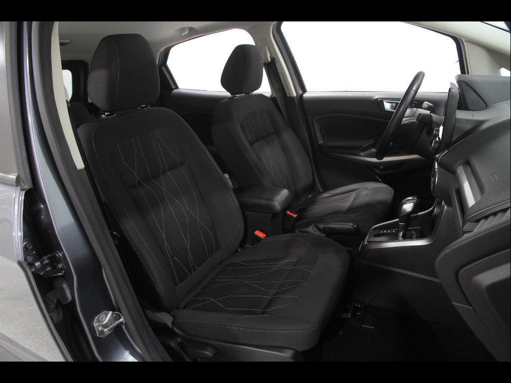 Certified 2019 Ford EcoSport SE w/ SE Convenience Package image 17