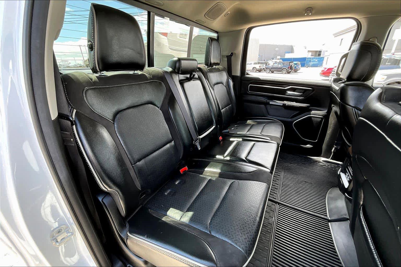 Used 2022 RAM 1500 Laramie RWD image 18