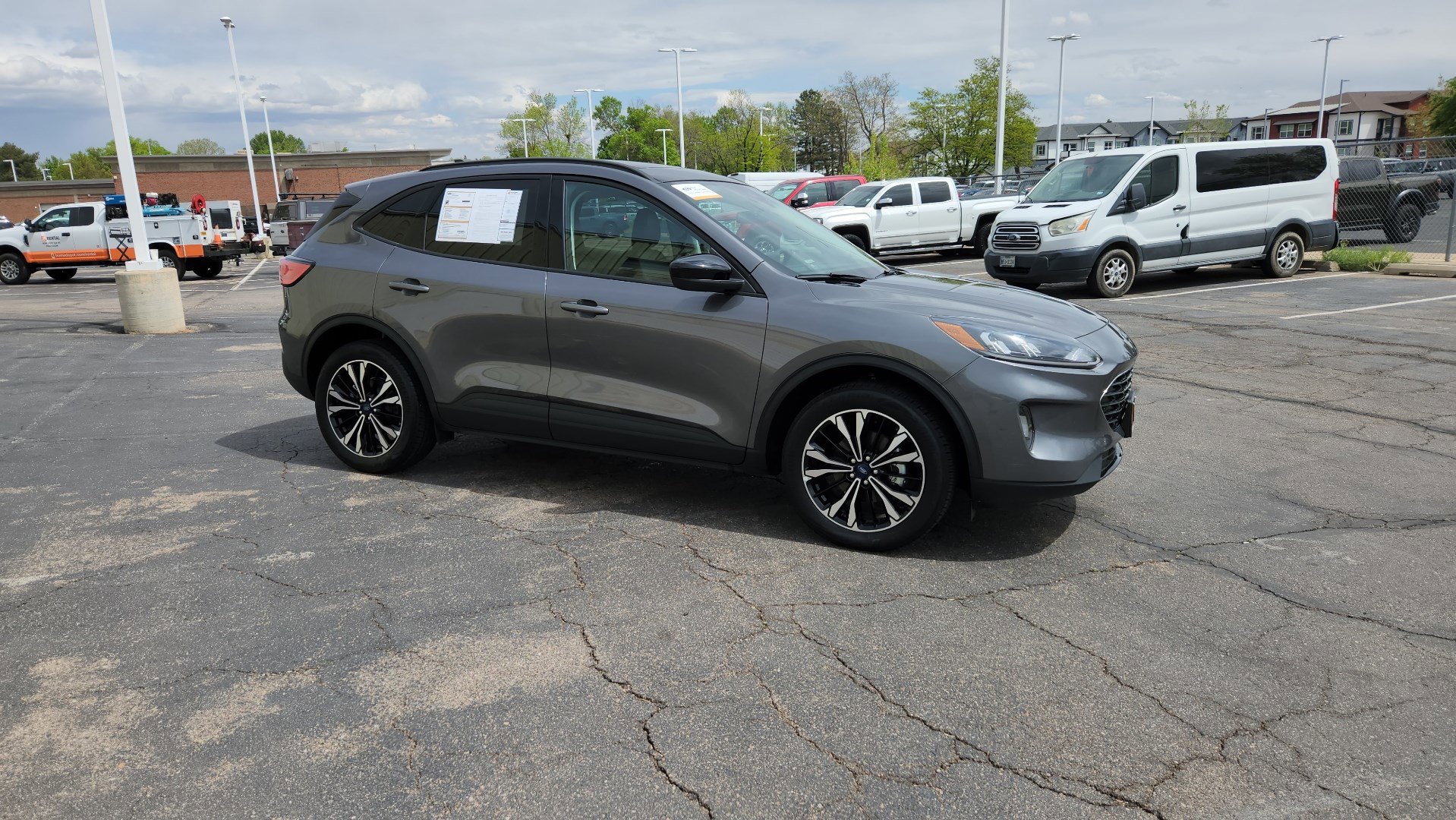 Certified 2022 Ford Escape SEL w/ SEL Stealth AWD Package image 17
