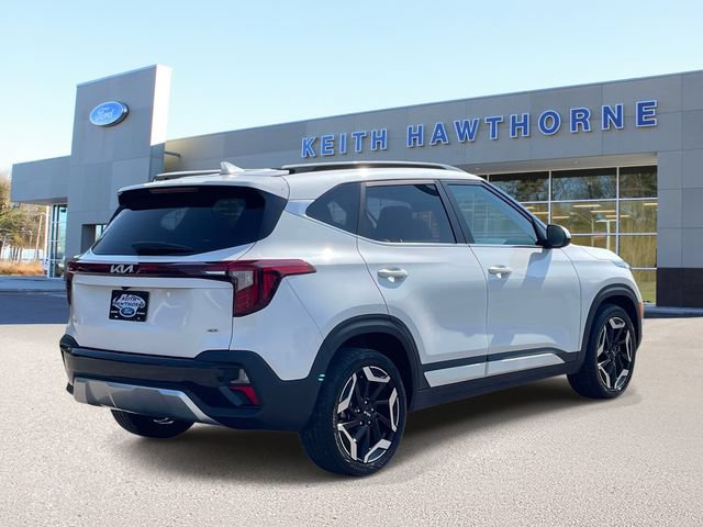 Used 2024 Kia Seltos SX w/ SX Sunroof Package AWD/4WD image 6