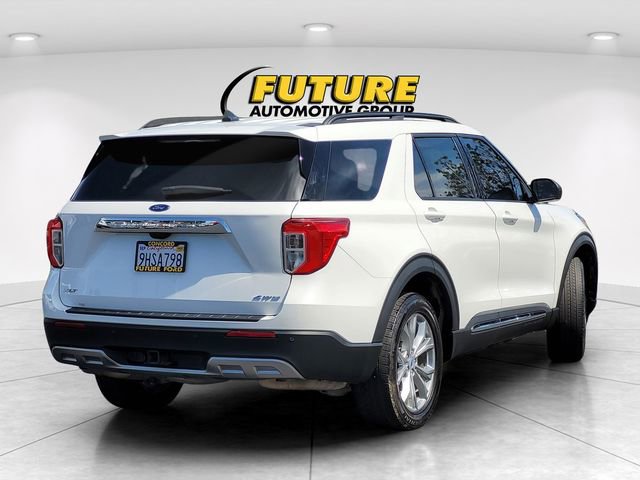 Certified 2023 Ford Explorer XLT w/ Equipment Group 202A AWD/4WD image 7