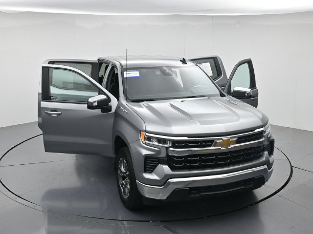 Used 2024 Chevrolet Silverado 1500 LT AWD/4WD image 52