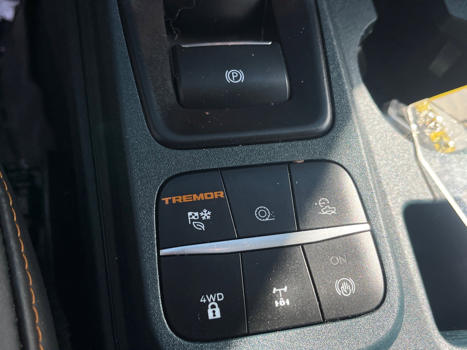 Certified 2023 Ford Maverick Tremor w/ Tremor Off-Road Package image 15