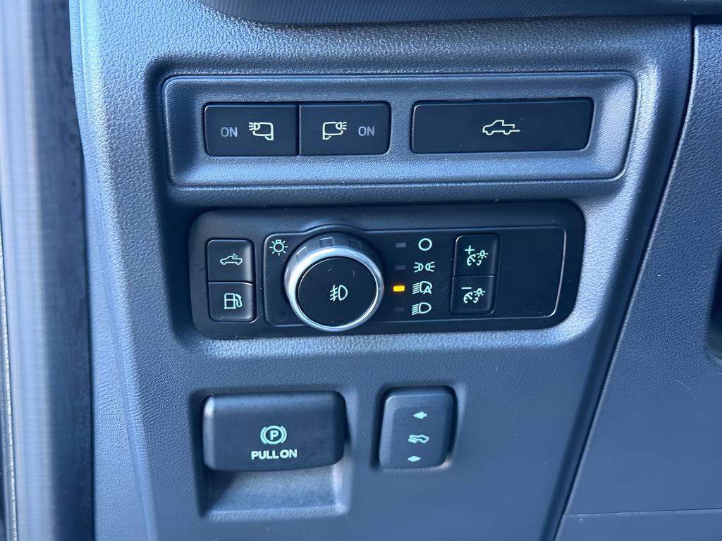 Certified 2024 Ford F150 Platinum w/ Equipment Group 702A High image 43