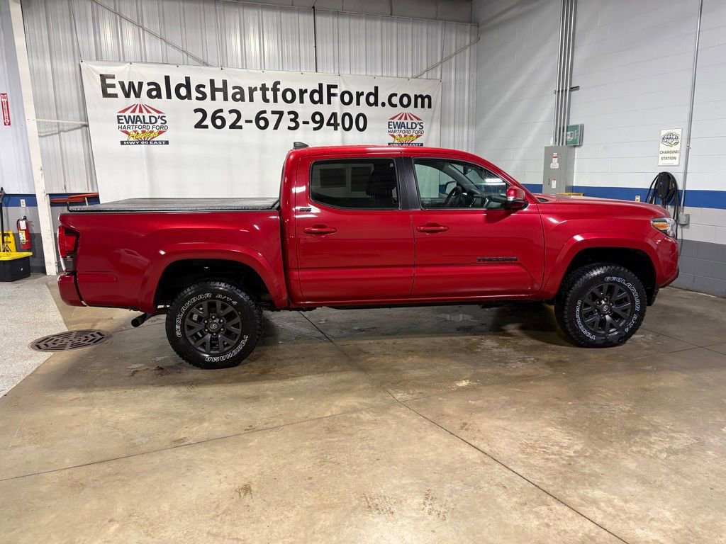 Used 2023 Toyota Tacoma SR5 w/ Technology Package AWD/4WD image 6