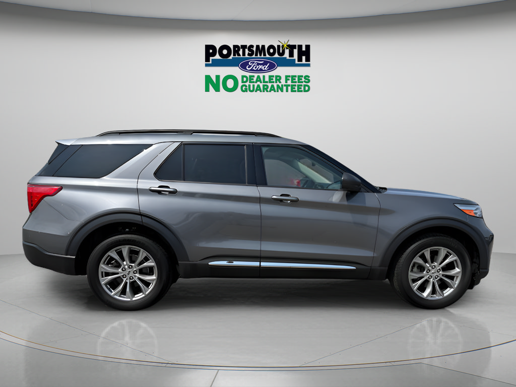 Certified 2023 Ford Explorer XLT w/ Equipment Group 202A AWD/4WD image 6