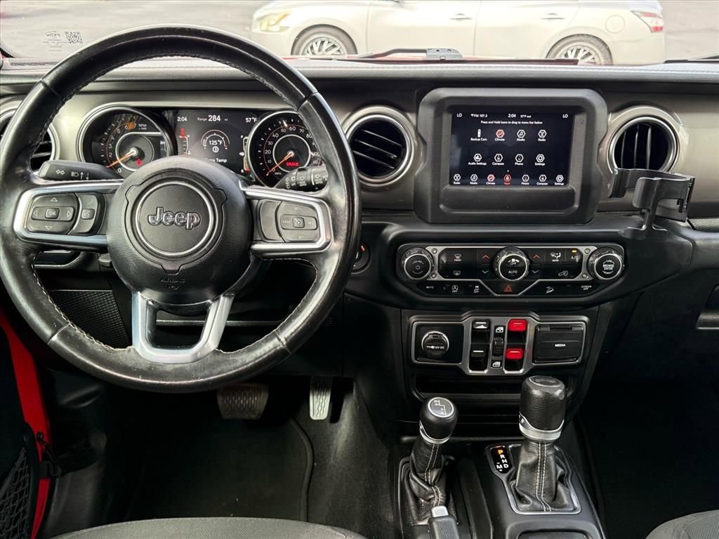 Used 2020 Jeep Wrangler Unlimited Sahara image 12