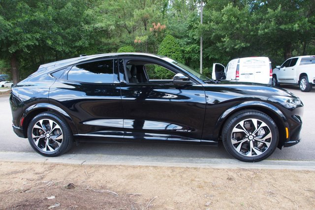 Certified 2023 Ford Mustang Mach-E Premium RWD image 8