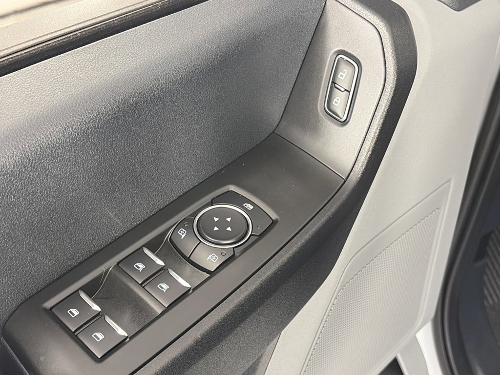 Certified 2025 Ford F350 XL w/ Snow Plow Prep Package image 23