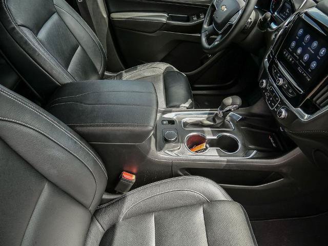 Used 2023 Chevrolet Traverse LT FWD image 18
